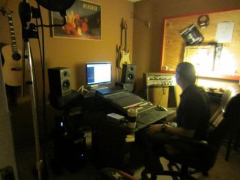 Scott Everett working with our new setup.
