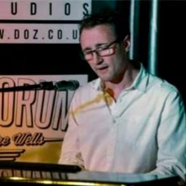 2017
Vocal and piano set at The Grey Lady, Tunbridge Wells.
