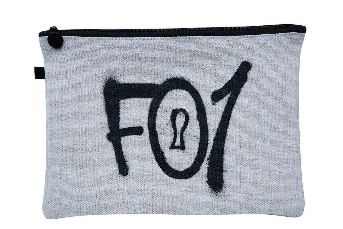Classic FO1 Cosmetic Bag