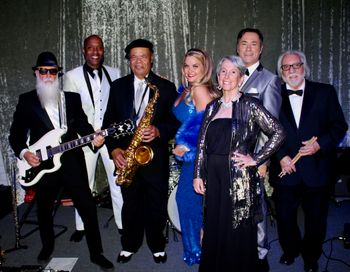 SPY show with the full band
