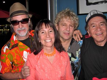 Gary, Joan, Jimy Sohns (Shadows of Knight), Trini Lopez
