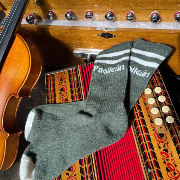 Wool-Blend Crew Socks - Faoileán Logo