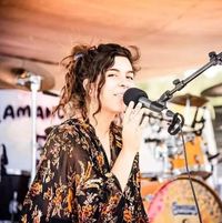 Molly Shuvani LIVE at the Salem Farmers Market