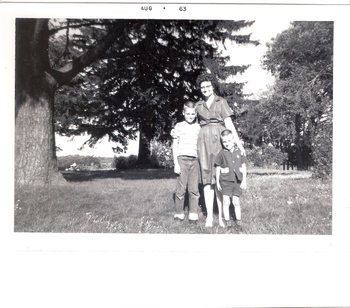 Mom, Kevin & Kent

