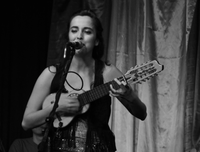 Onna Lou at Hermanos