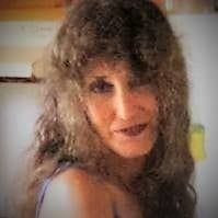 Gaynell Holmes from Liberty Missouri
