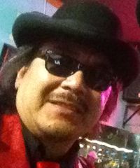 Yoshi Senzaki hosts open blues jams