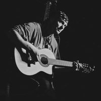 Chris Bannister in Concert