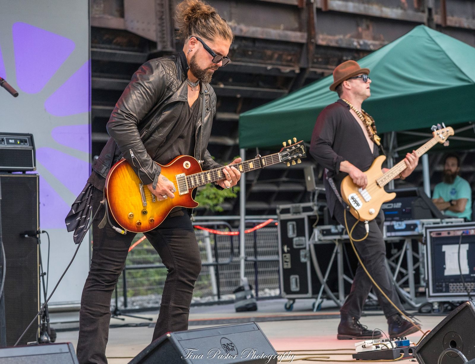 Mediaforce Management - DUSTINDOUGLASMUSIC