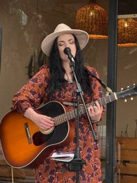 Wildwood Willow (formerly Katie Ainge)