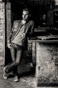 Robin Mordecai - acoustic show