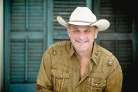 Kenny Ray Horton @ Hen Quarter