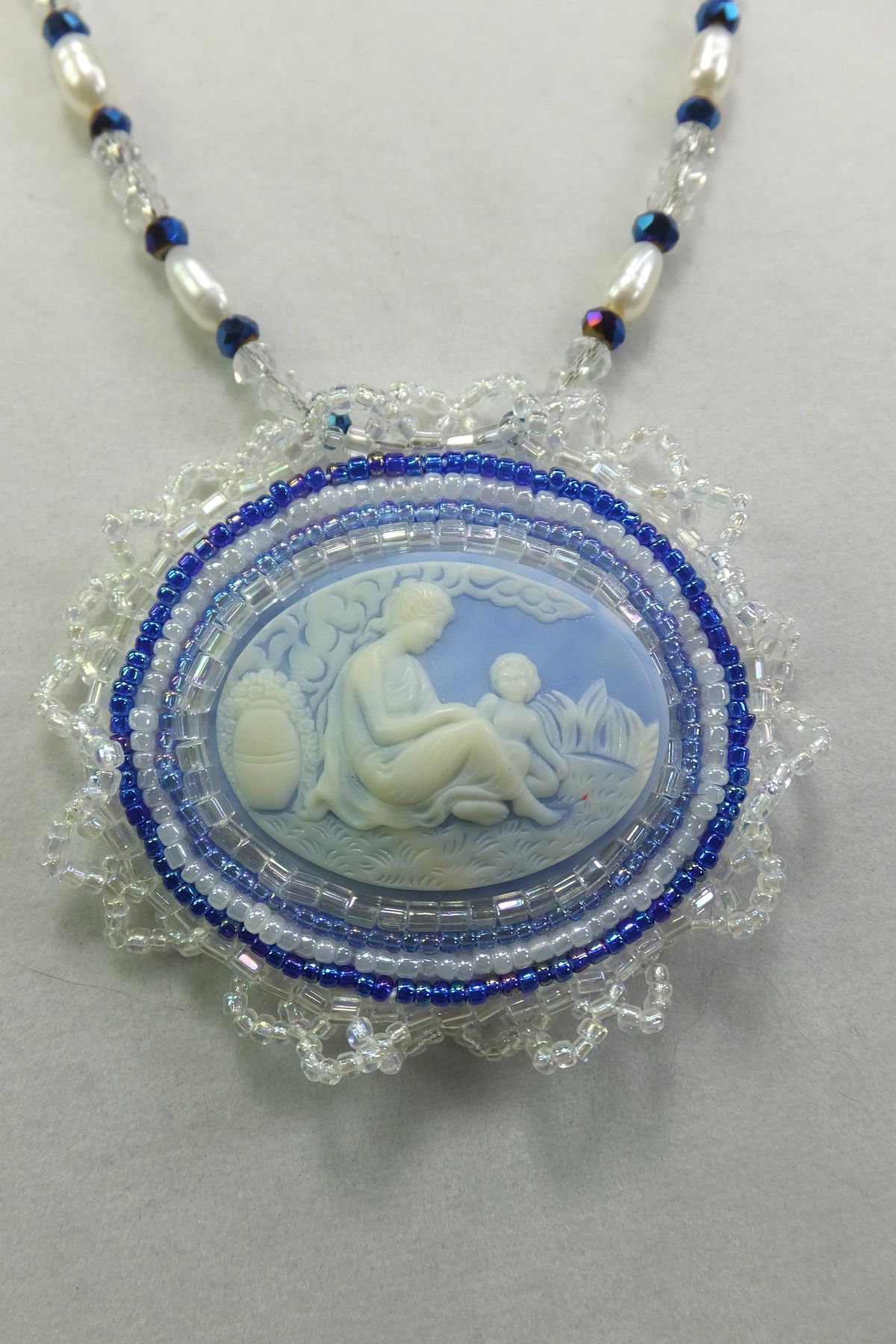 Woman and child cameo