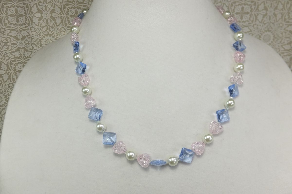 20" Heart Trans Ally necklace