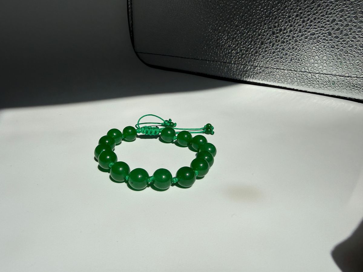 Green Jade beaded bracelet