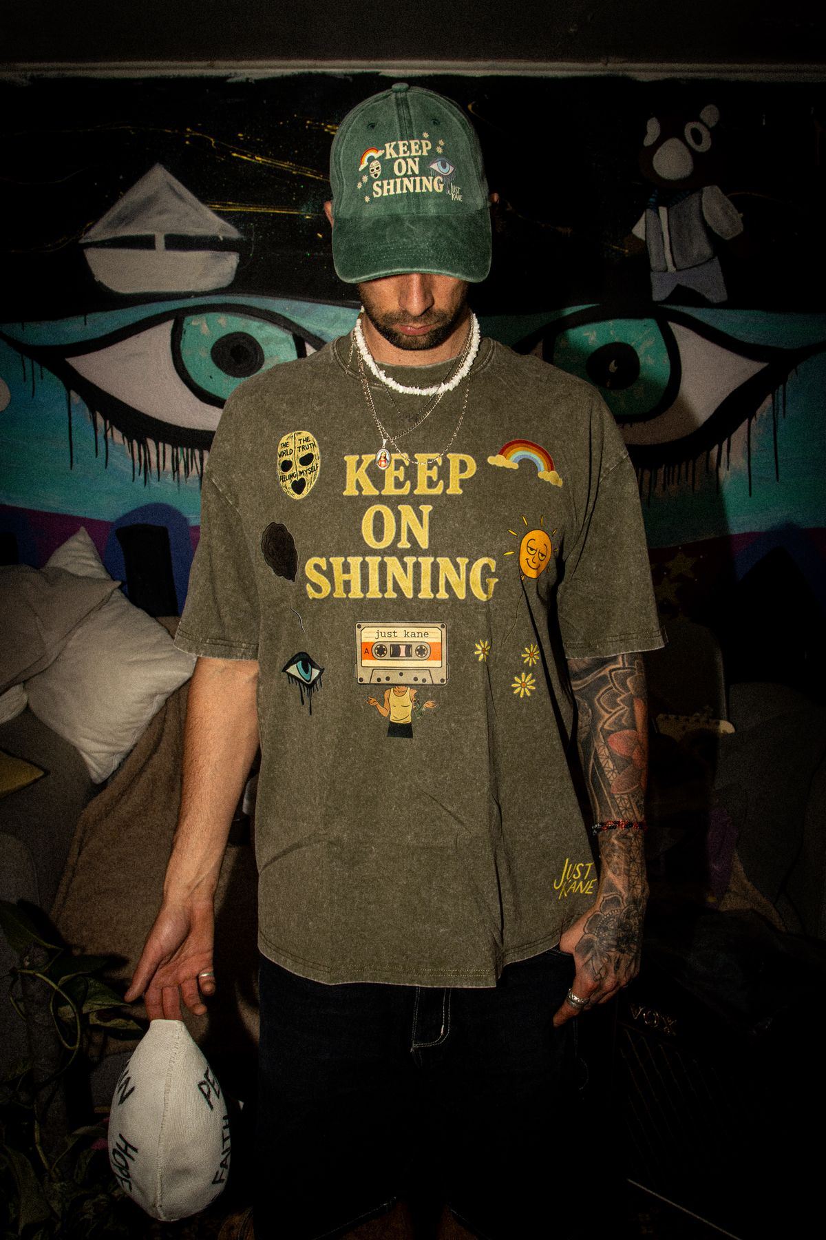 KEEP ON SHINING TEE (Including shipping)