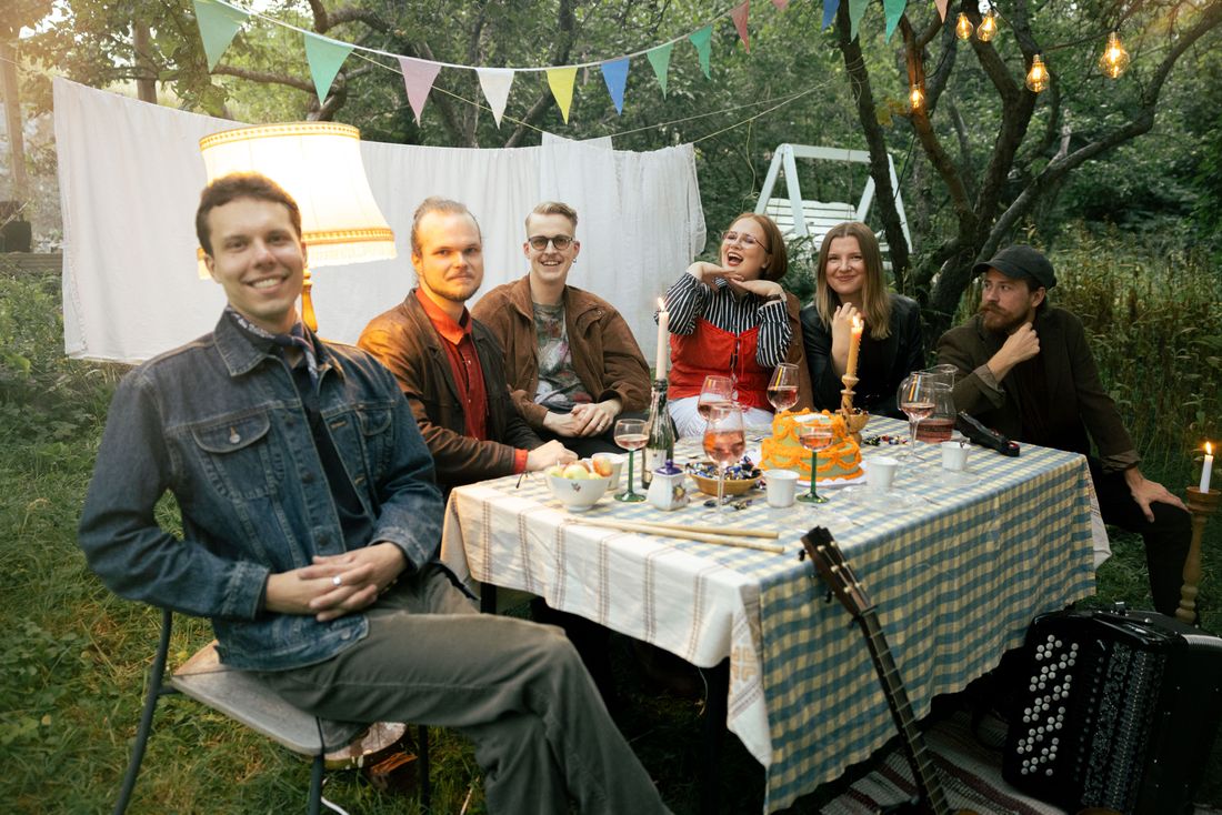 Promo picture party in Käpylä! Last days of summer 2025
