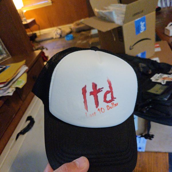 HAT 2 