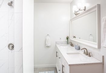 Upstairs Bath
