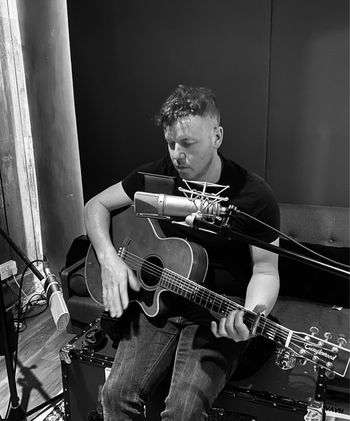 Al Drury Acoustic Musician HP Studios Ringwood
