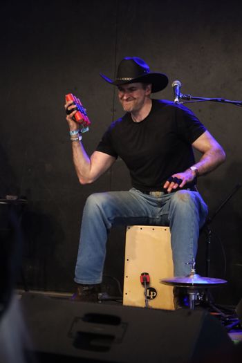 Shaking things up with Melissa Quinn Fox at Carolina Country Music Festival, June 2023  ©Zorro Rojo Photography
