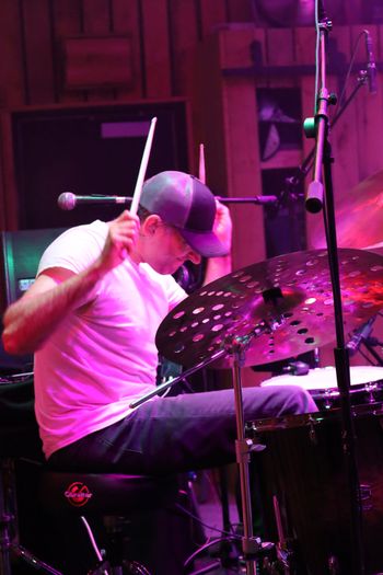 Ending with an exclamation point, Farm Brew Live, Manassas VA, Summer 2023  ©Zorro Rojo Photography
