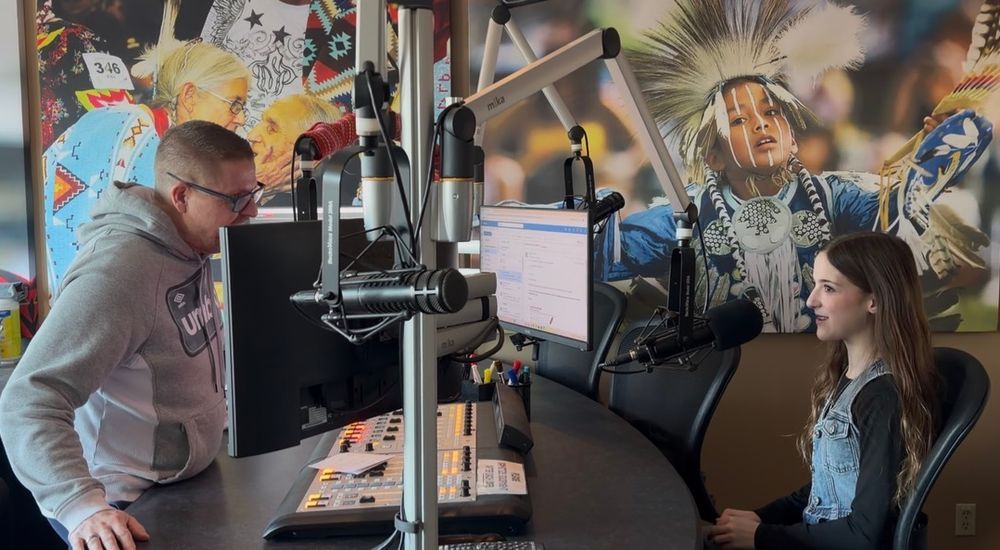 Young Canadian country artist Aveya speaks with Sean Burke on CFWE Radio about her debut single, live performances, and what’s next.