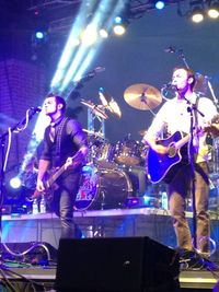 Appearing W/ 7 Bridges: The Ultimate Eagles Experience 