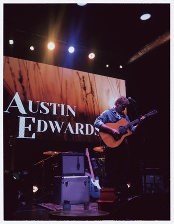 Opening for Scott Allison at The Pioneer Tap House in Brownwood, TX
