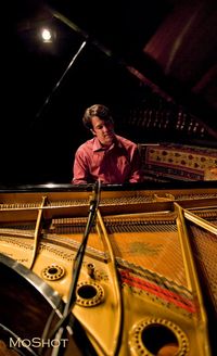 Oscar Perez Trio