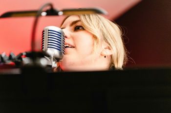 Faith Waligora
Photo by Nik Cotten

