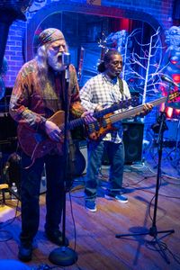 Hans Rolf & Friends a Happening at Common Grounds