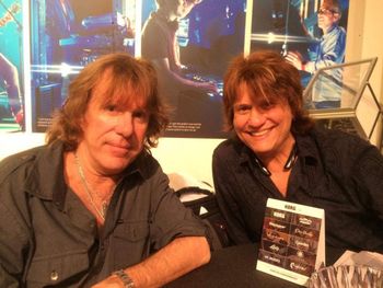 Richie's bandmate Keith Emerson in "Aliens of Extraordinary Ability"
