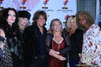 Richie after receiving an award at "ART 4 Peace Awards"

