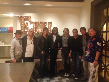 From L to R : Alex Ligertwood, David Garfield, Richie, Verdine White (Earth, Wind & Fire),  Jason Scheff  (Chicago), Brian Auger
