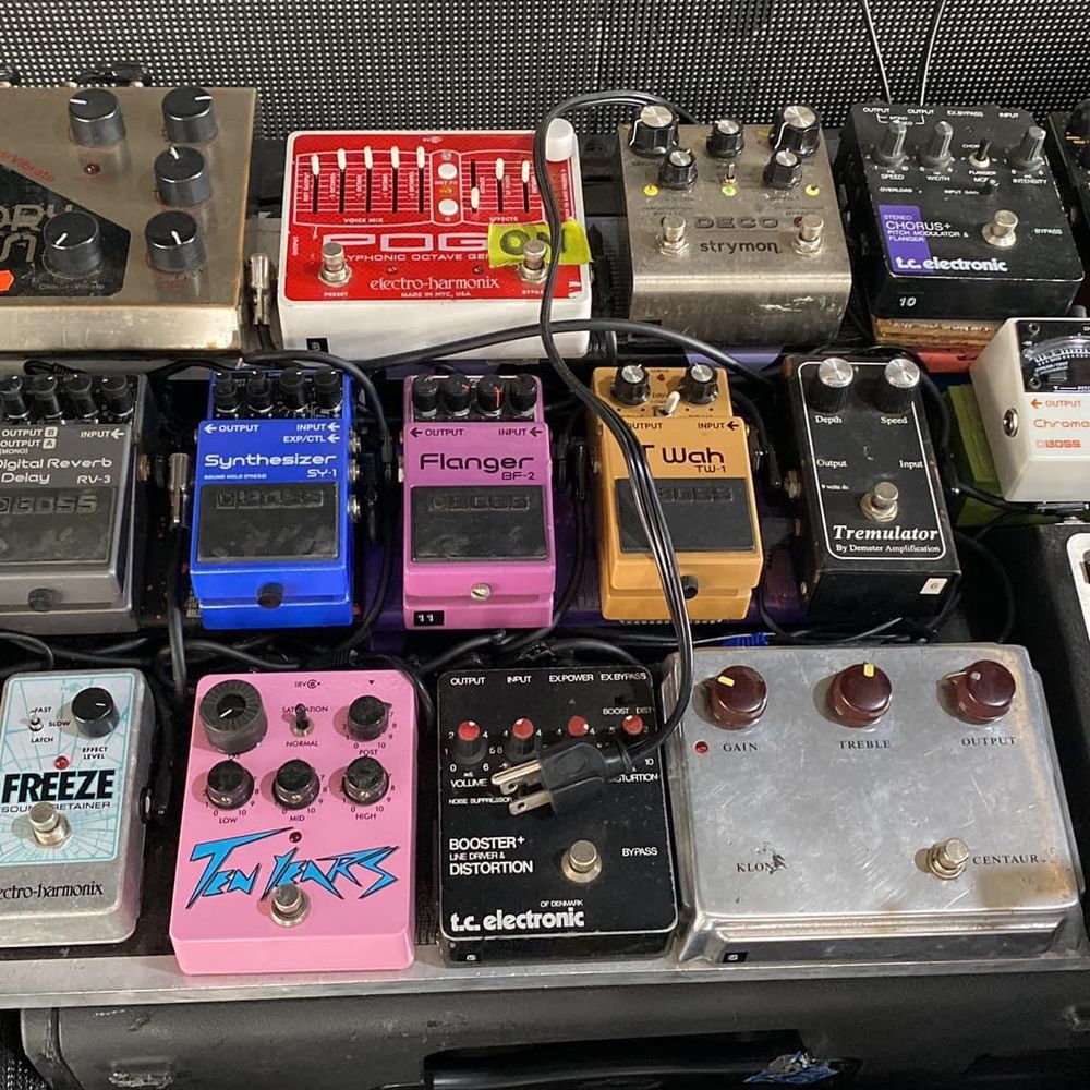 Nick Valensi's pedal board