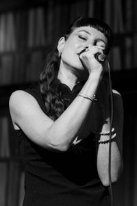 Walei singer - Moment Musical