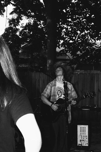 Xander Tuttle opening for ToadVine!!
