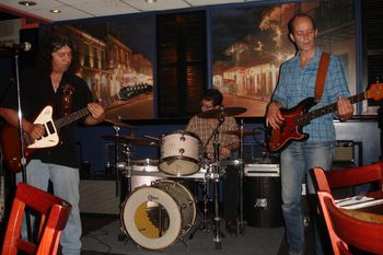 Blue Parrot - Wilmington, DE May 27, 2011 Rastus, Clark Mathews & Pete Kanaras of The  Nighthawkd
