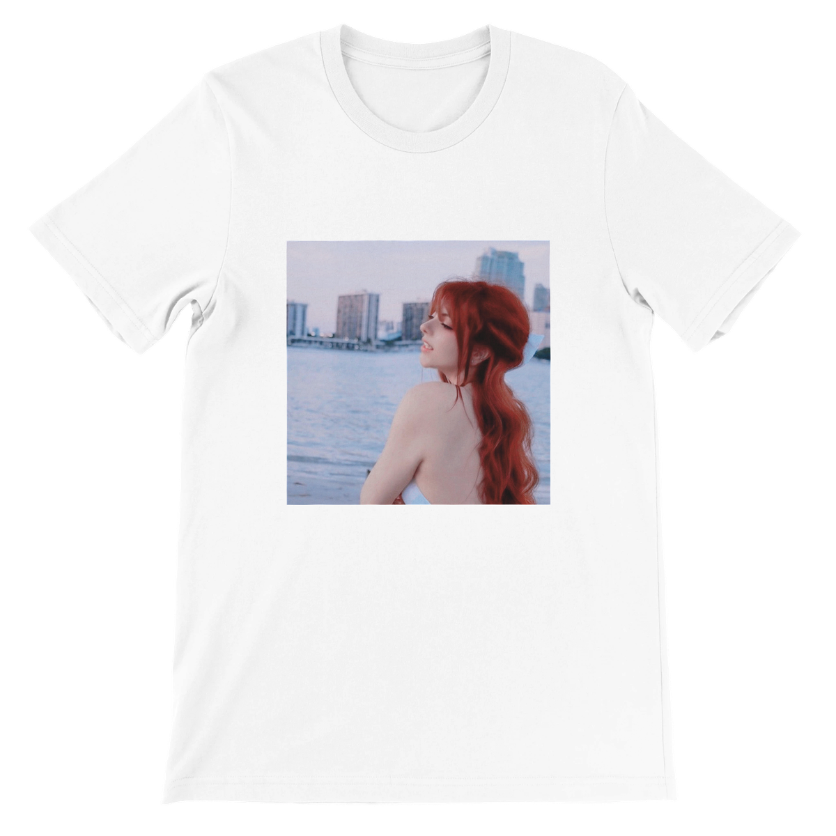 Juno - Unisex T-Shirt