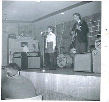 Andrée singing in her dad's band.
