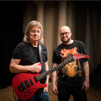Janne Schaffer och Tobias Wendeler.

