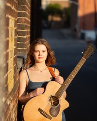 Live music with Millie Rochelle