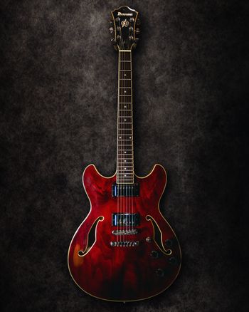 Ibanez Artcore
