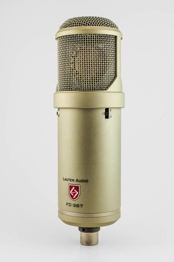 Lauten Audio Atlantis FC-387

