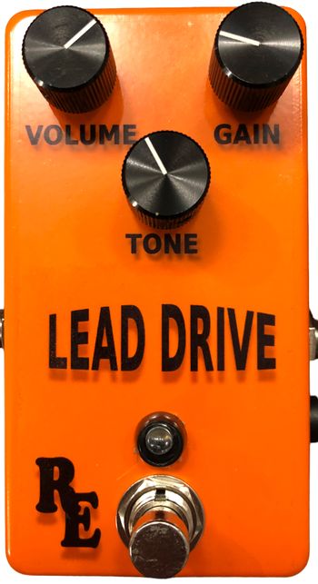 Lead Drive

Inspired by the Super Lead™ series amplifiers, the Lead Drive produces sustaining, tube-like tone as well as excellent note articulation.  Turn the Gain up to eleven for that unmistakable brown-sound distortion, or turn it down for excellent crunch that cleans up with the guitar's volume control, just as you would expect an amp to do.
