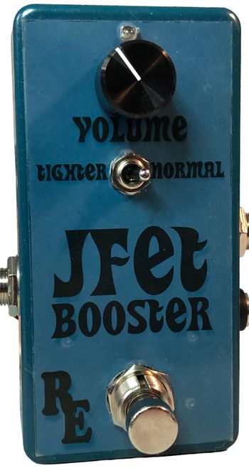 JFET Booster

A simple JFET boost that can be used alone as a full range boost, or in tandem with a drive pedal to achieve more saturation. A Tight switch reigns in the bass frequencies to allow for stacking with higher gain pedals and for bass-heavy guitars and amps. This boost is used heavily in our Deluxe and Custom Shop pedals.

