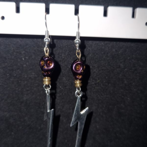 LIMITED EDITION THUNDER SKULL EARRINGS! ⚠ One Off!!