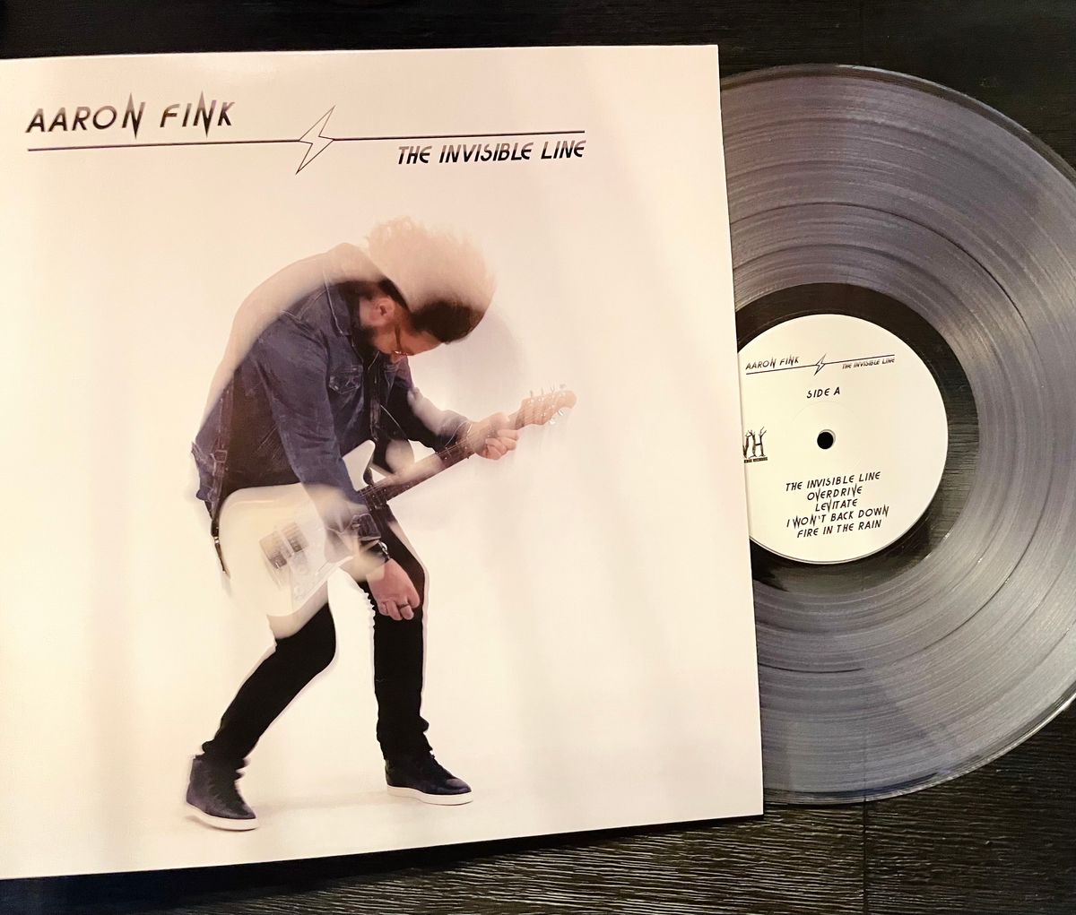 THE INVISIBLE LINE - Vinyl