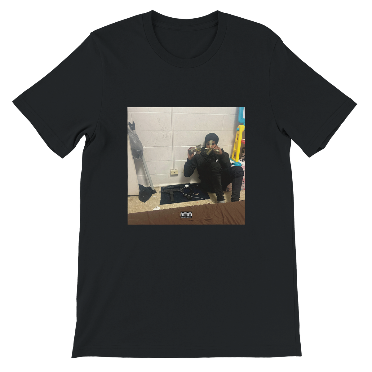 Guns.com - Unisex T-Shirt